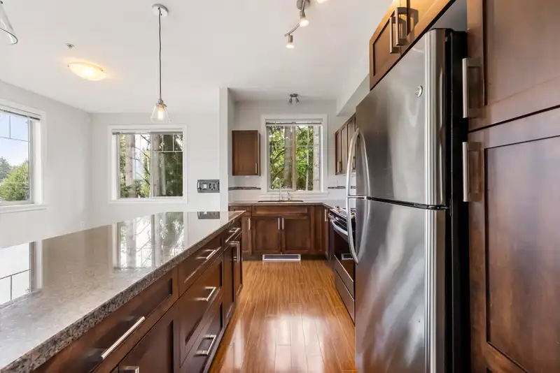 301 33898 PINE STREET - photo 3 of 25