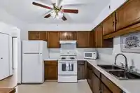 104 32025 TIMS AVENUE - thumbnail 4