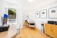 235 2565 W BROADWAY - thumbnail 20