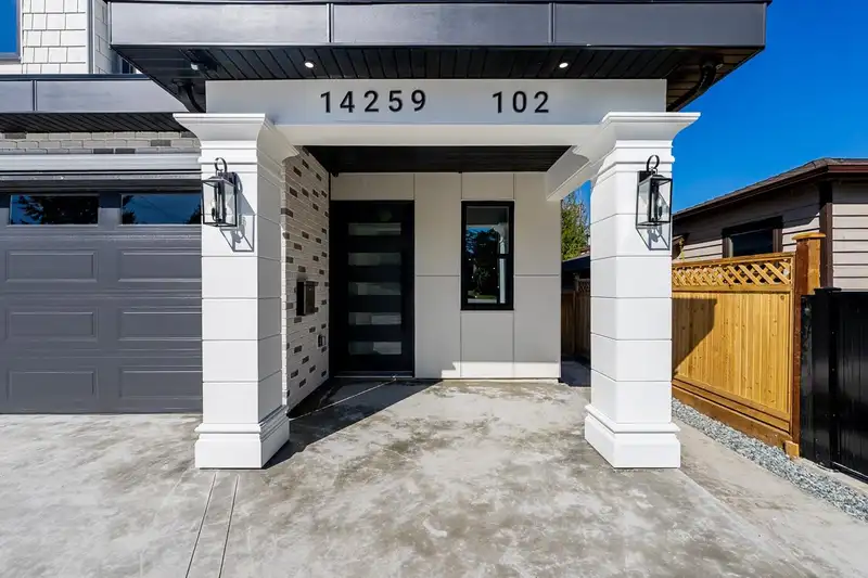 101 14259 PARK DRIVE - photo 3 of 22