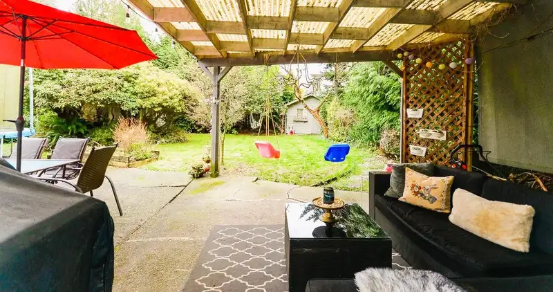 1733 ROSS ROAD - photo 4 of 24