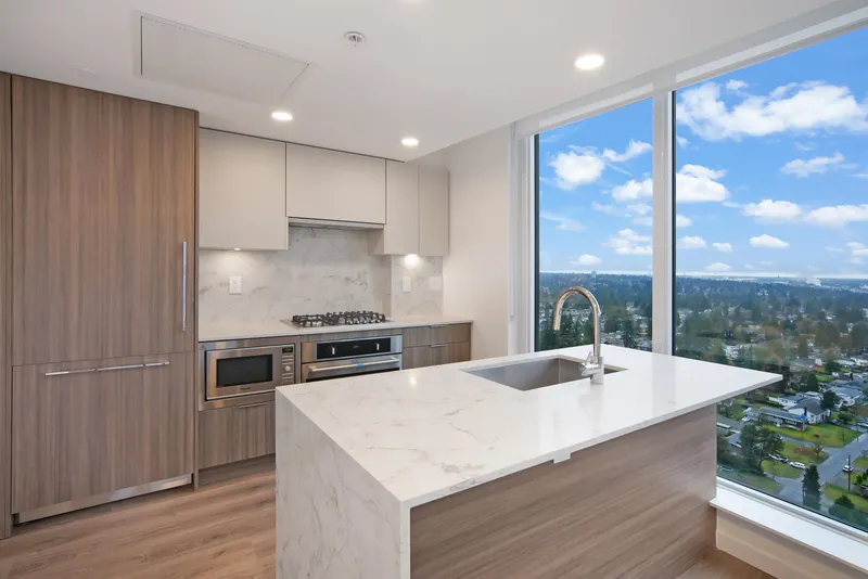 2604 10333 133 STREET - photo 1 of 25