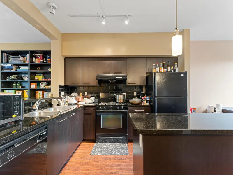 27 8080 FRANCIS ROAD - photo 2 of 20