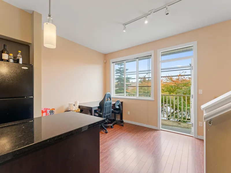 27 8080 FRANCIS ROAD - photo 4 of 20