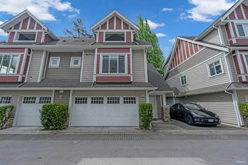 15 9780 GENERAL CURRIE ROAD - photo 1 of 34