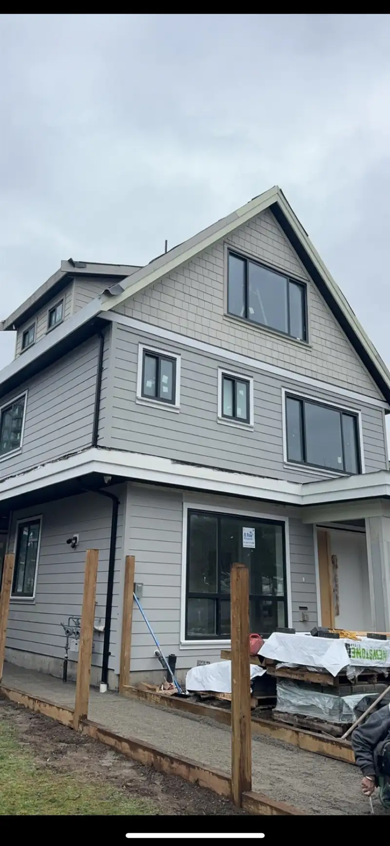 2 5111 ANN STREET - photo 1 of 2