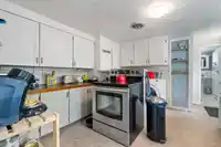 435 HEMLOCK AVENUE - thumbnail 13