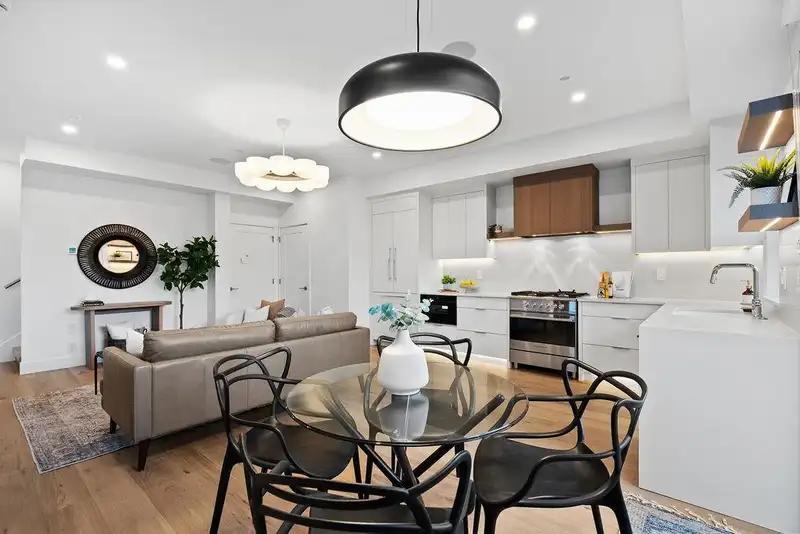 1135 W 33RD AVENUE - photo 2 of 39