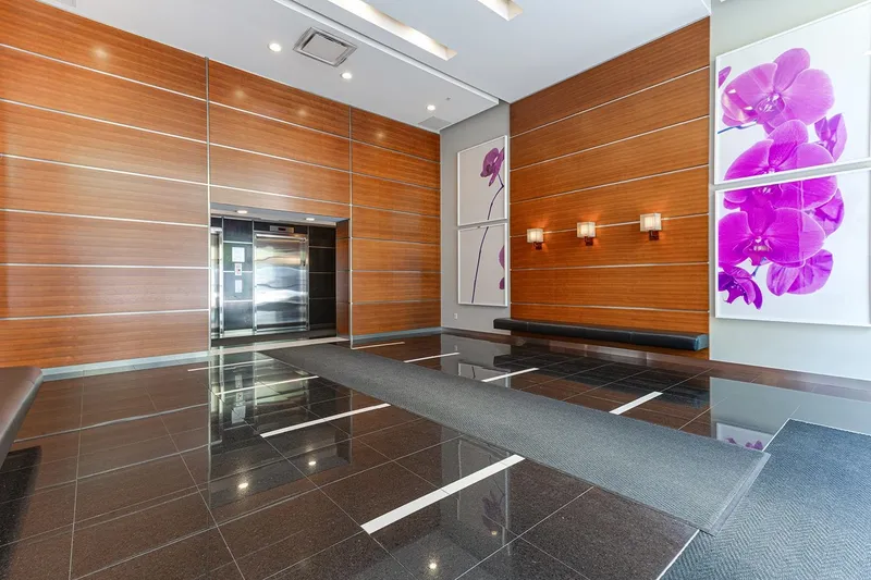 904 3111 CORVETTE WAY - photo 3 of 20