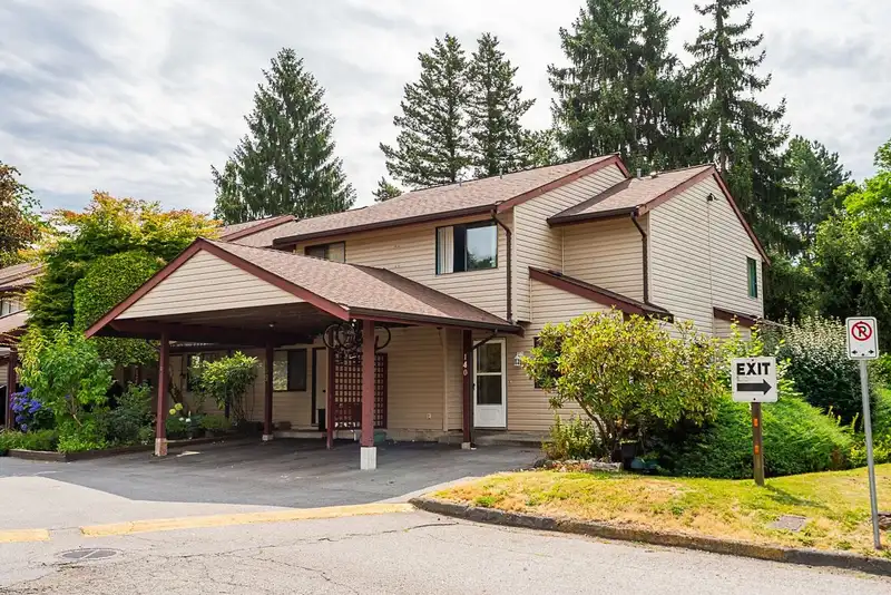 140 13880 74 AVENUE - photo 1 of 36