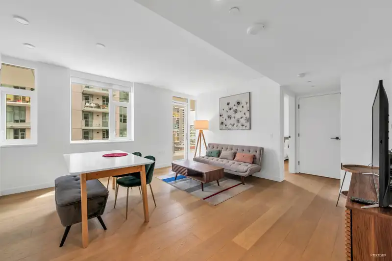 906 1180 BROUGHTON STREET - photo 3 of 21