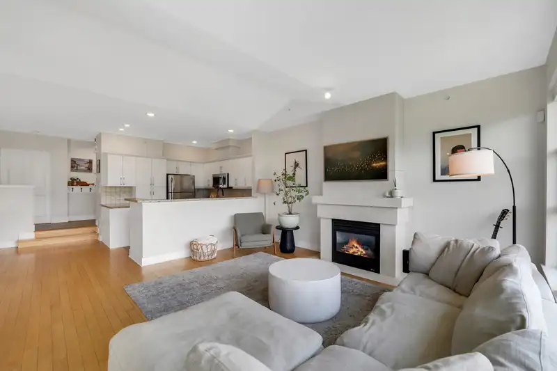 11 1024 GLACIER VIEW DRIVE - photo 3 of 40