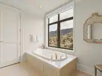 1201 2288 BELLEVUE AVENUE - thumbnail 27