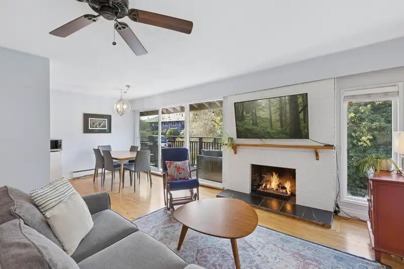 214 555 W 28TH STREET - photo 1 of 29