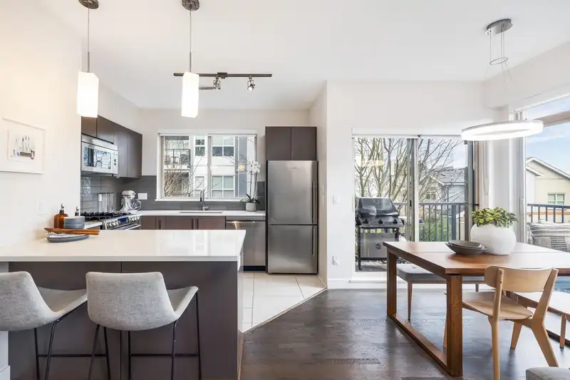 50 10133 RIVER DRIVE - photo 3 of 40