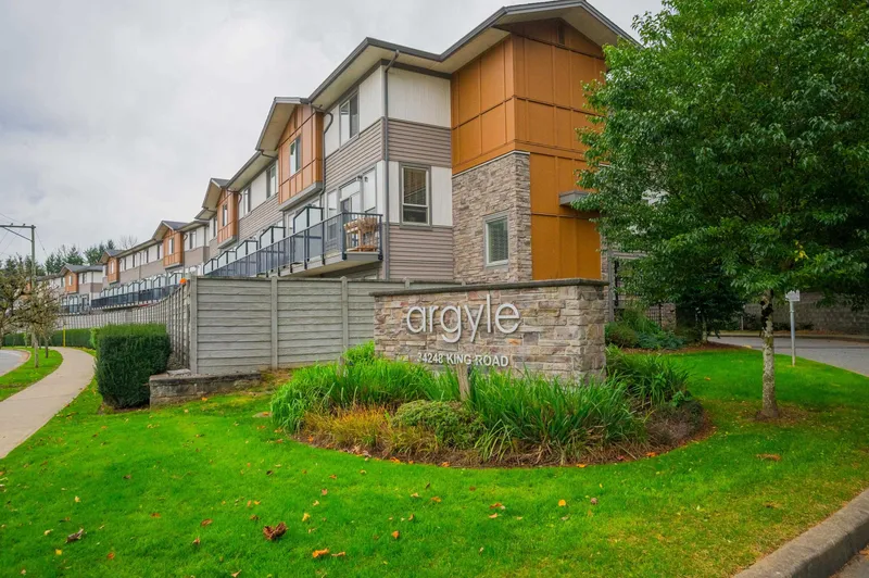 90 34248 KING ROAD - photo 1 of 25