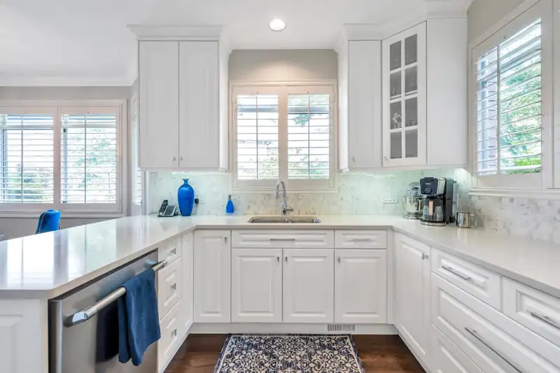 1 2615 FORTRESS DRIVE - photo 4 of 37