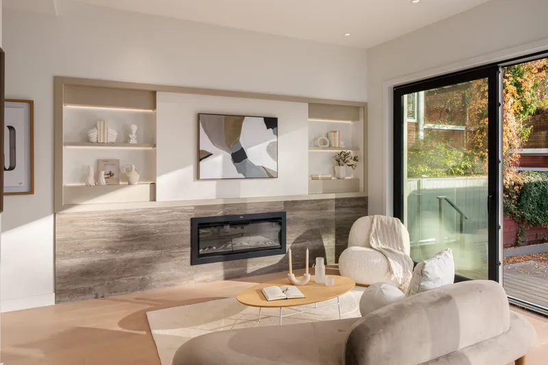 2 4018 W 21ST AVENUE - photo 4 of 25