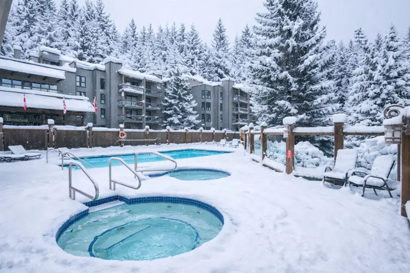 423 4200 WHISTLER WAY - photo 3 of 25