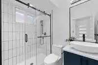 2995 E 17TH AVENUE - thumbnail 6