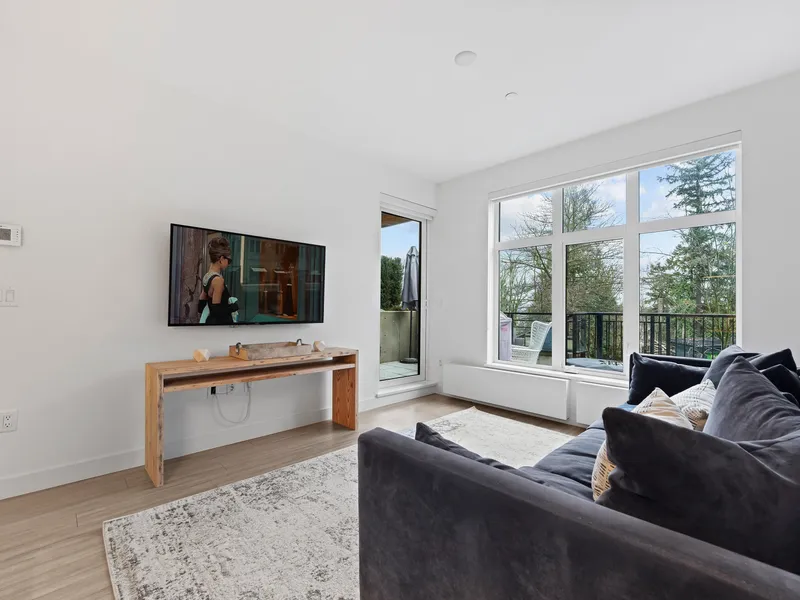 107 733 E 3RD STREET - photo 3 of 25