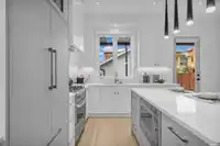2 3627 E 45TH AVENUE - thumbnail 11