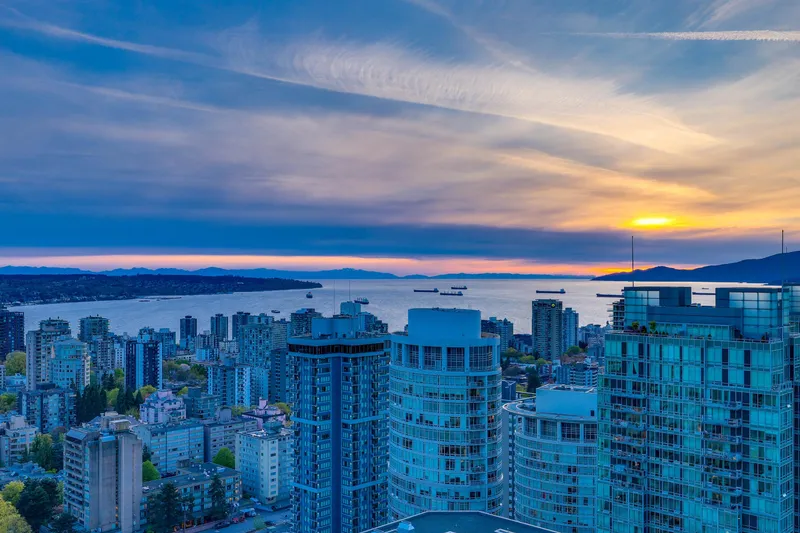 4102 1151 W GEORGIA STREET - photo 1 of 25