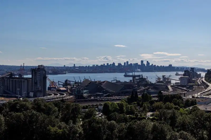 2506 1401 HUNTER STREET - photo 2 of 40
