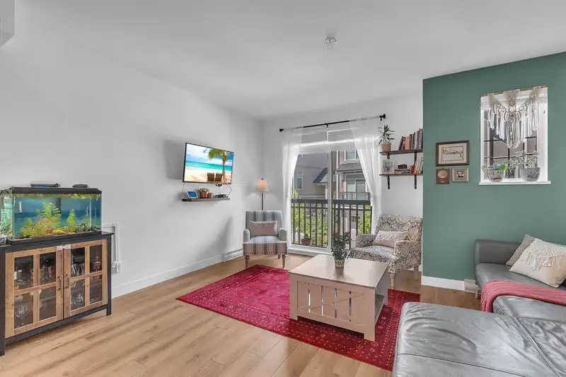 42 20487 65 AVENUE - photo 2 of 32