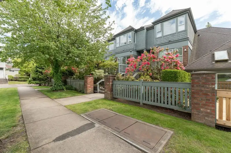 35 5820 DOVER CRESCENT - photo 1 of 1