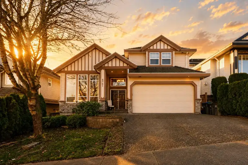 6761 145A STREET - photo 1 of 20