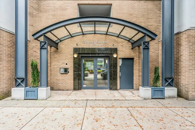 PH6 511 W 7TH AVENUE - photo 1 of 19