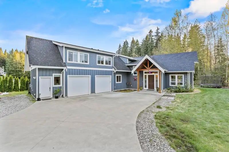 12635 266 STREET - photo 1 of 40