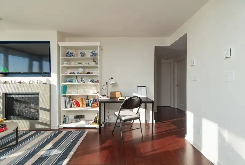321 9371 HEMLOCK DRIVE - photo 3 of 19