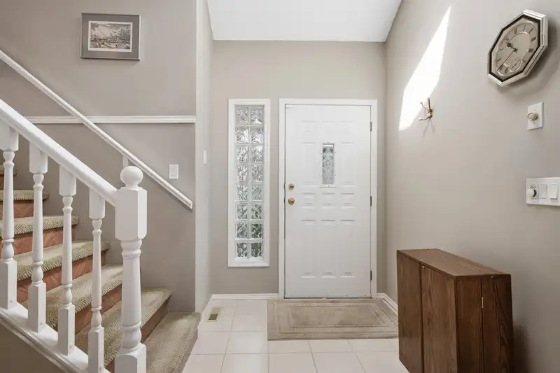 24 181 RAVINE DRIVE - photo 4 of 36