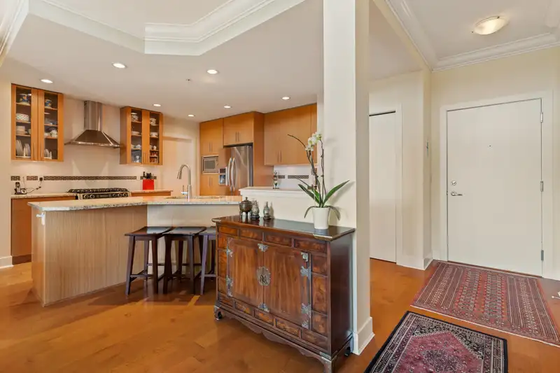 307 16455 64 AVENUE - photo 3 of 40