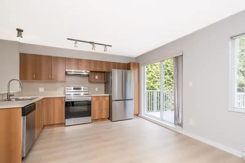 66 15155 62A AVENUE - photo 3 of 23