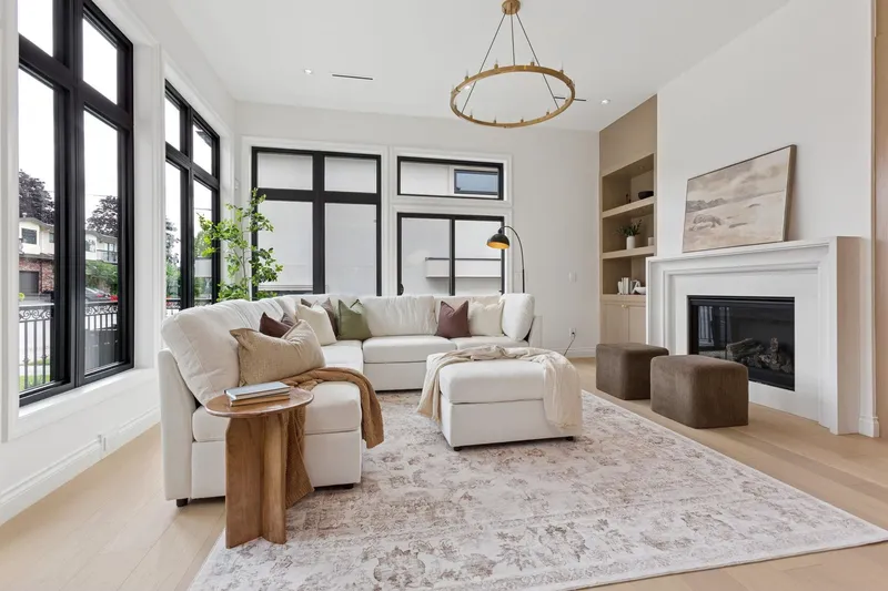 811 MADISON AVENUE - photo 4 of 25