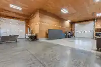 9586 MCMILLAN ROAD - thumbnail 30