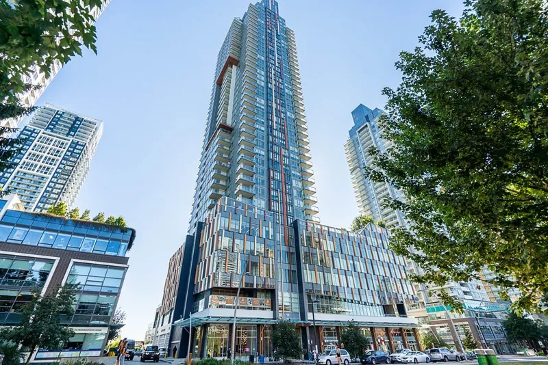 2902 4458 BERESFORD STREET - photo 2 of 25