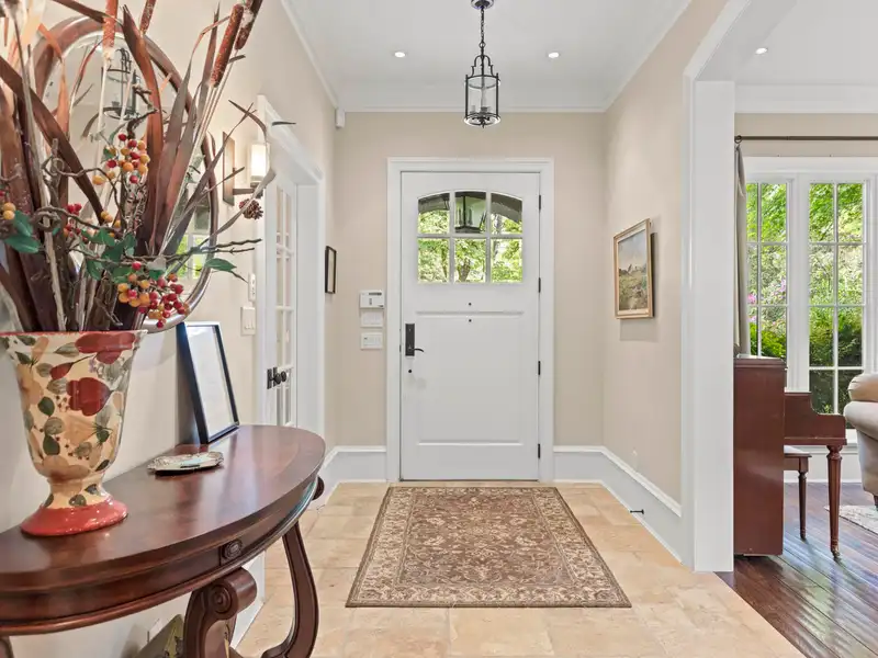 5559 ALMA STREET - photo 2 of 20