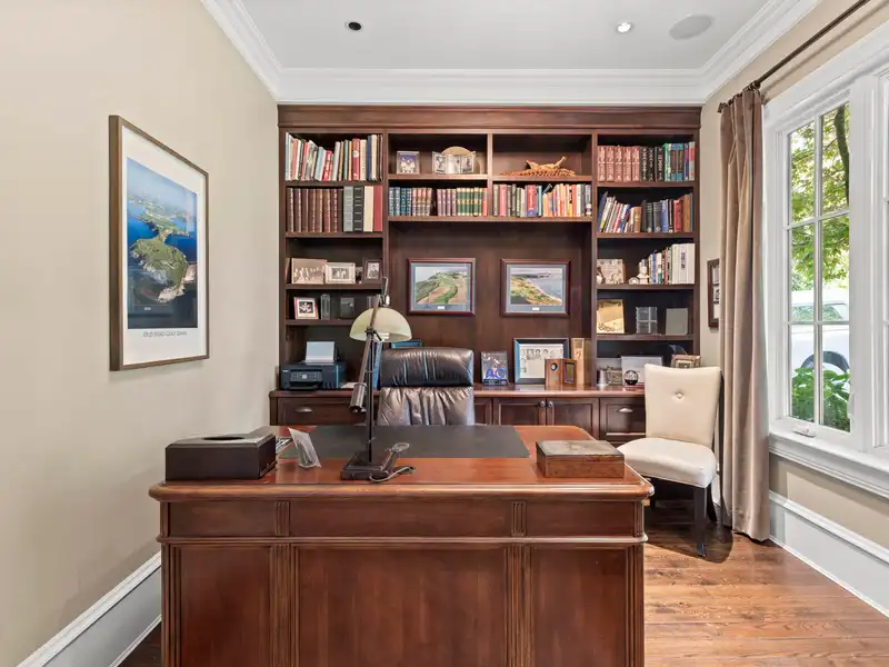5559 ALMA STREET - photo 4 of 20