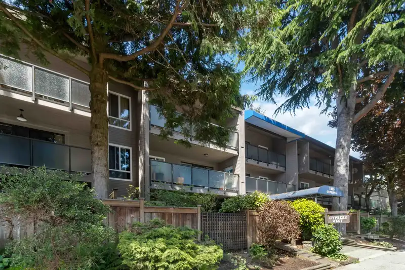 209 1425 CYPRESS STREET - photo 1 of 36