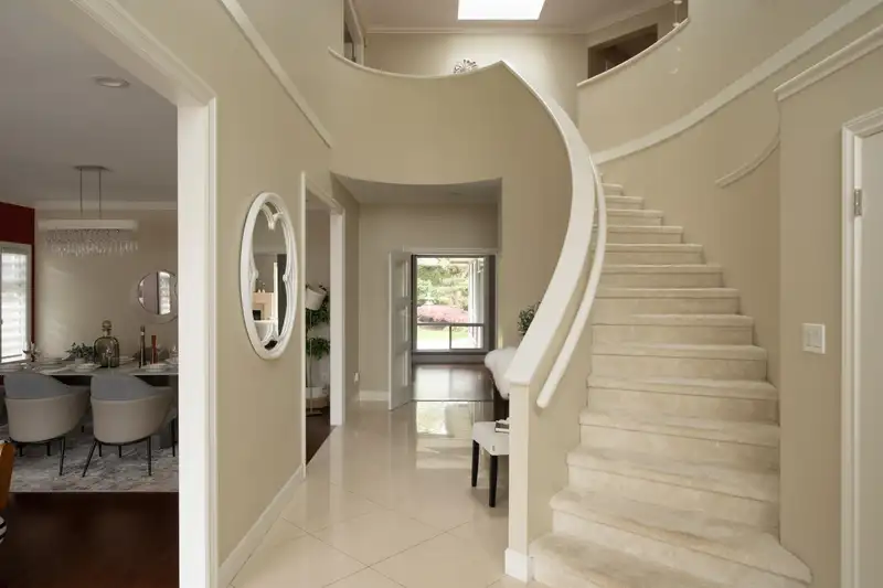 5686 CORNWALL PLACE - photo 3 of 40
