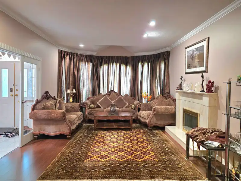 2271 BAYDALA COURT - photo 4 of 38