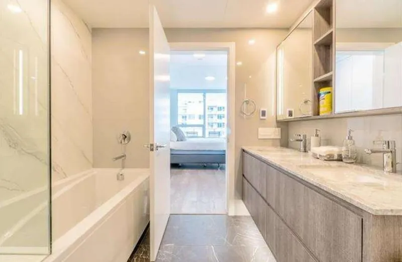 809 1441 JOHNSTON ROAD - photo 4 of 17