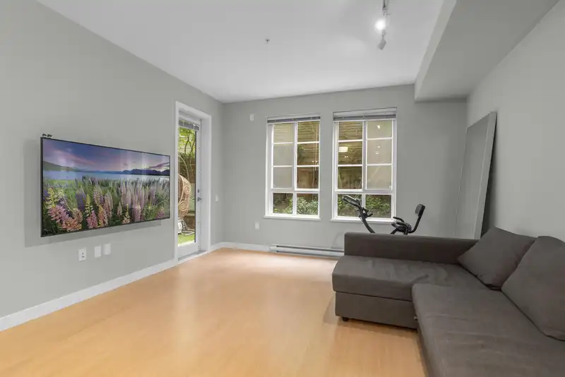108 618 COMO LAKE AVENUE - photo 2 of 24