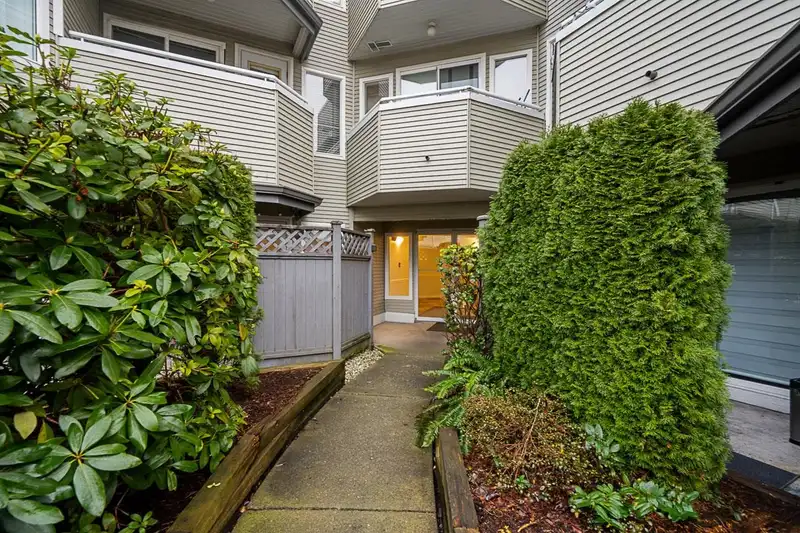 209 12130 80 AVENUE - photo 4 of 29