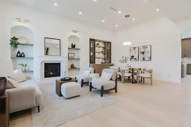 1088 50B STREET - photo 3 of 40