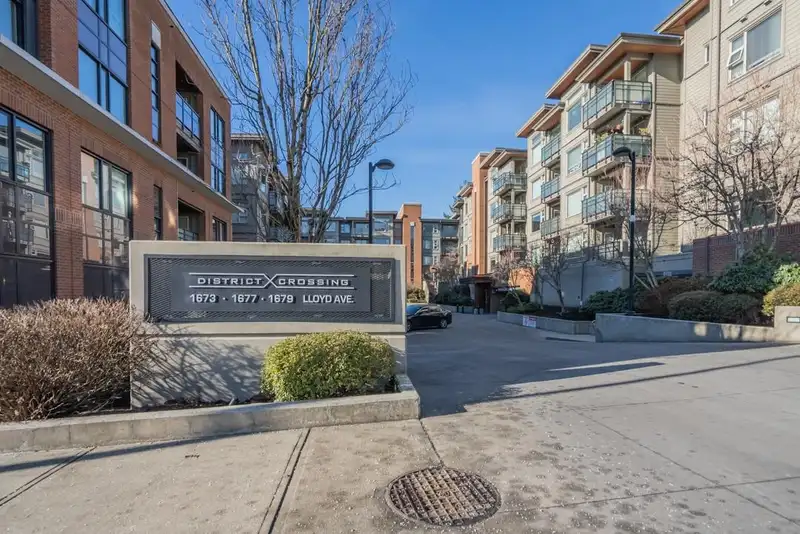 303 1677 LLOYD AVENUE - photo 1 of 29
